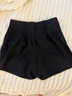 Aritzia Babaton Black High-Waist Pleated Shorts